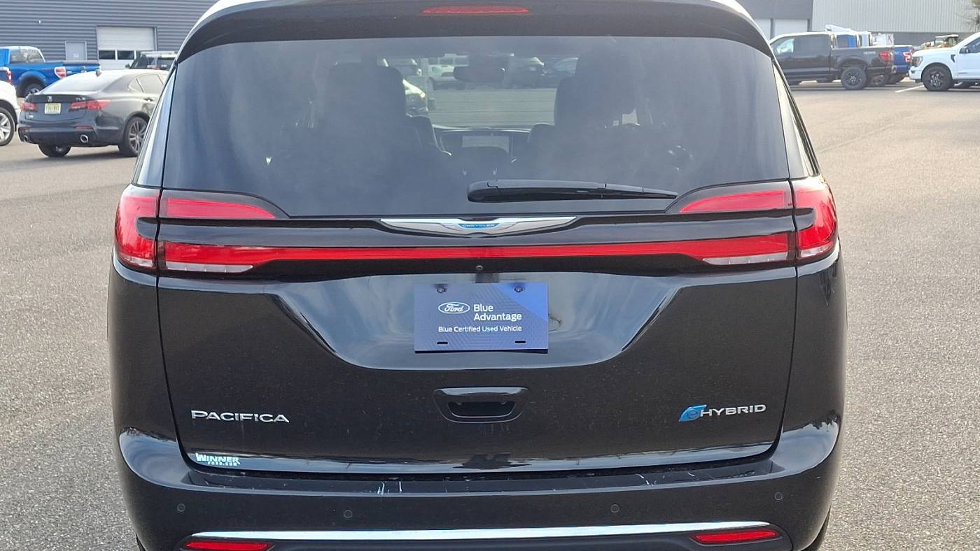 2021 Chrysler Pacifica 2C4RC1L76MR517473