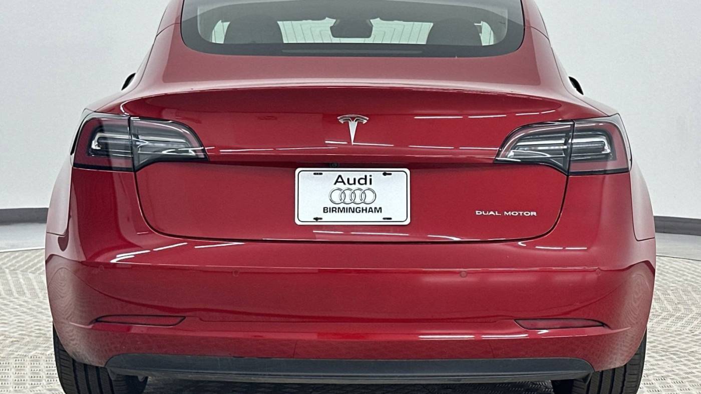 2018 Tesla Model 3 5YJ3E1EB9JF121546