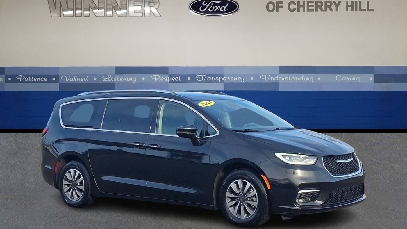 2021 Chrysler Pacifica 2C4RC1L76MR517473