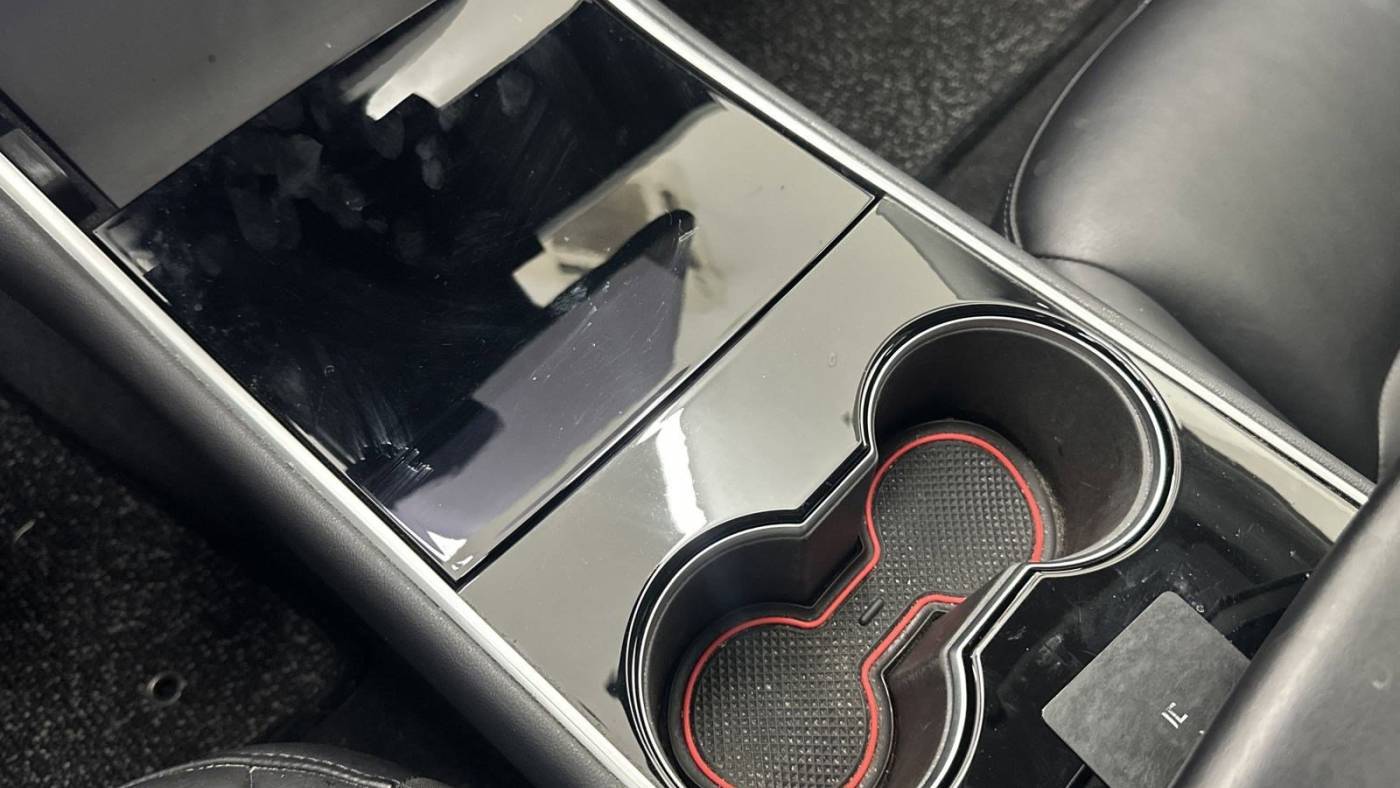 2018 Tesla Model 3 5YJ3E1EB9JF121546