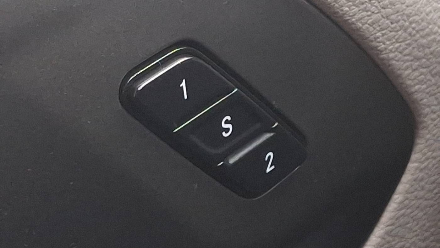 2021 Chrysler Pacifica 2C4RC1L76MR517473
