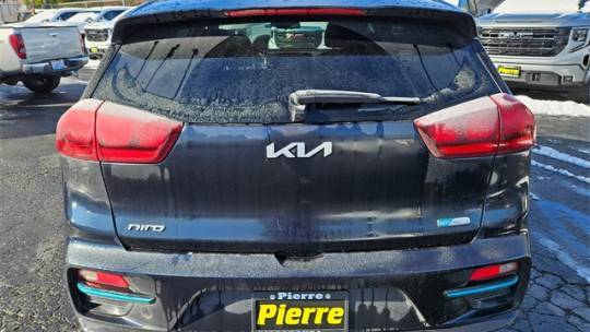 2022 Kia NIRO EV KNDCC3LG4N5144305