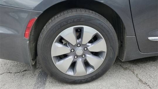 2018 Chrysler Pacifica 2C4RC1N75JR359393