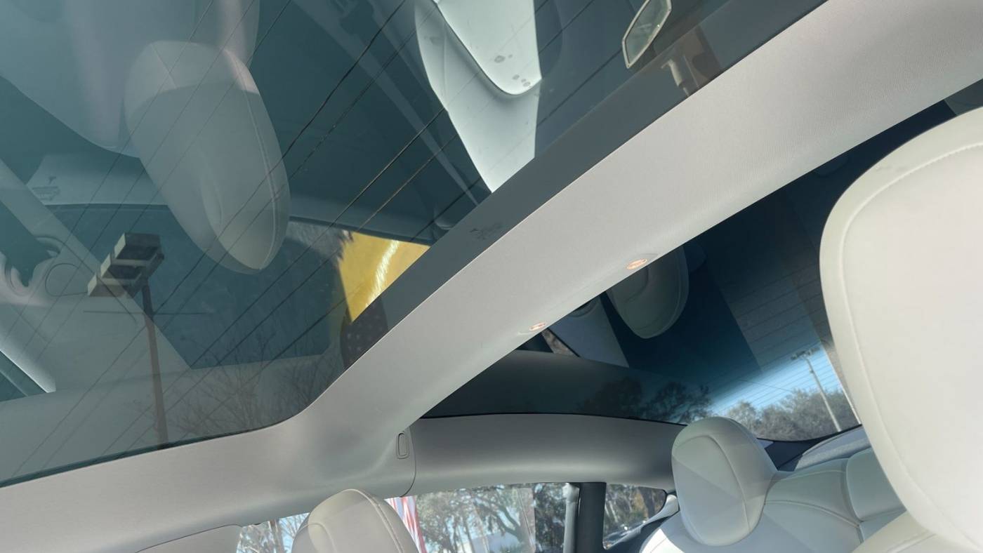 2021 Tesla Model 3 5YJ3E1EA6MF989810