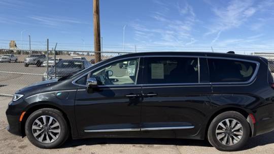 2022 Chrysler Pacifica 2C4RC1S79NR143802