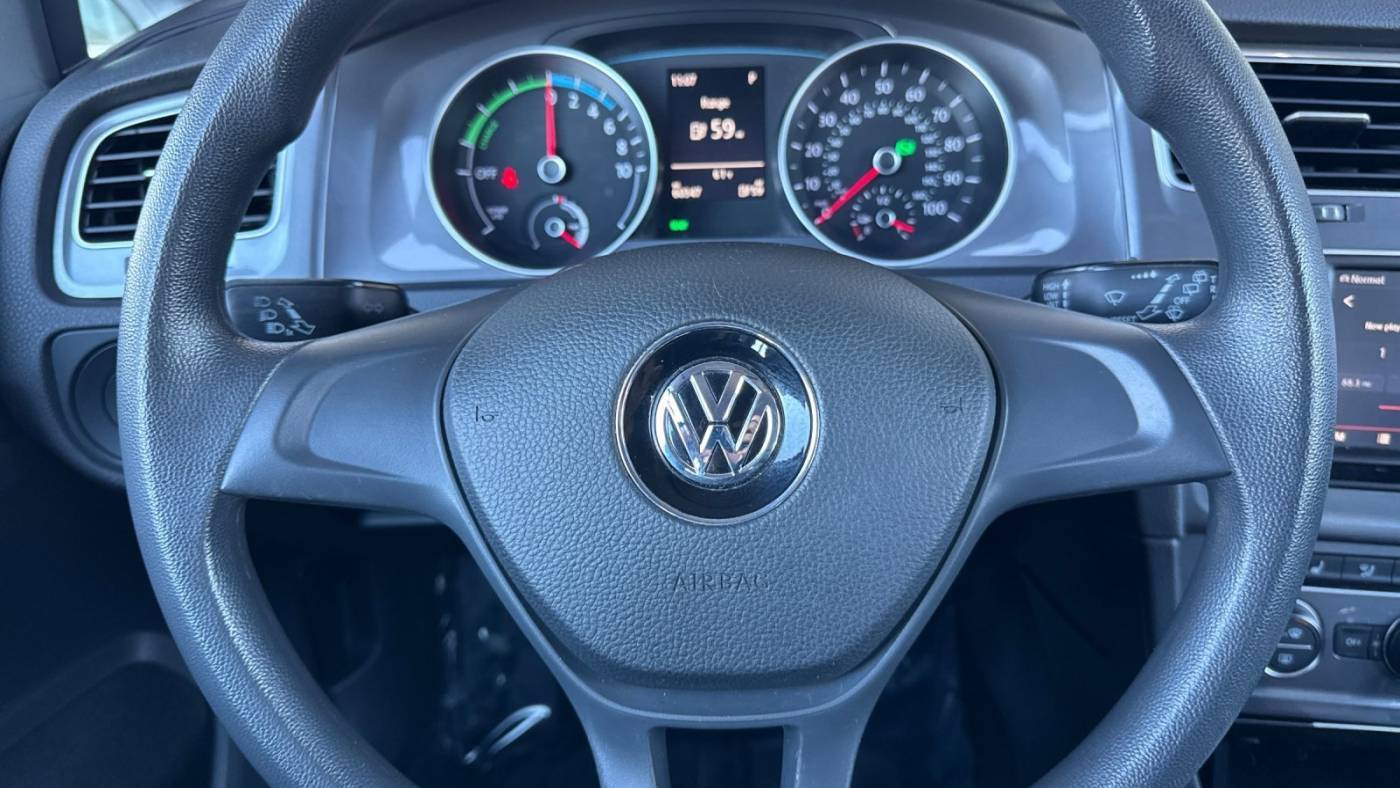 2016 Volkswagen e-Golf WVWKP7AUXGW905075
