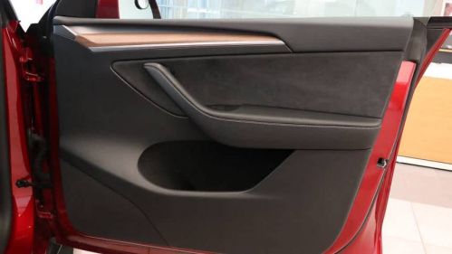 2024 Tesla Model Y 7SAYGDED8RF164230