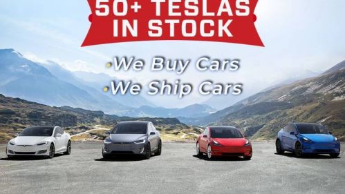 2025 Tesla Model Y 7SAYGDEE8SA359496