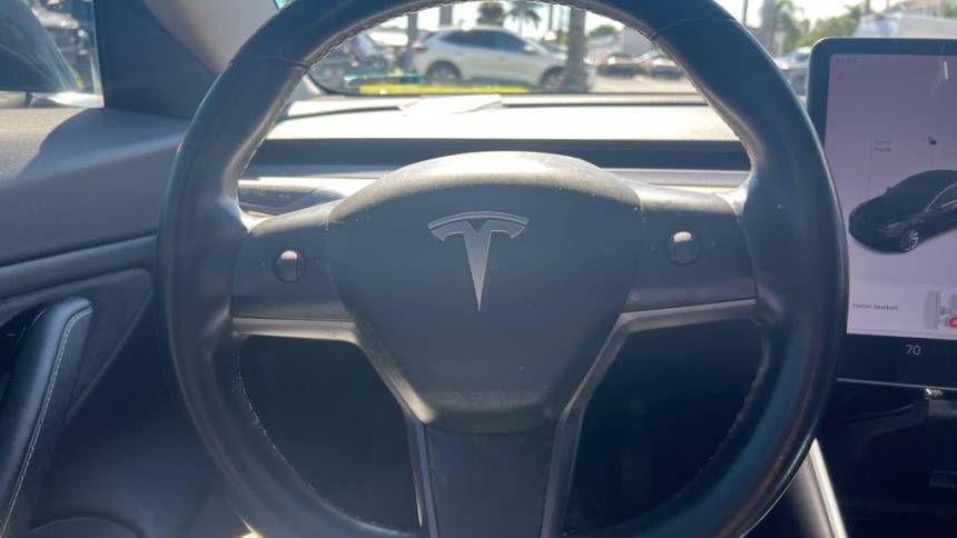 2018 Tesla Model 3 5YJ3E1EA2JF034305