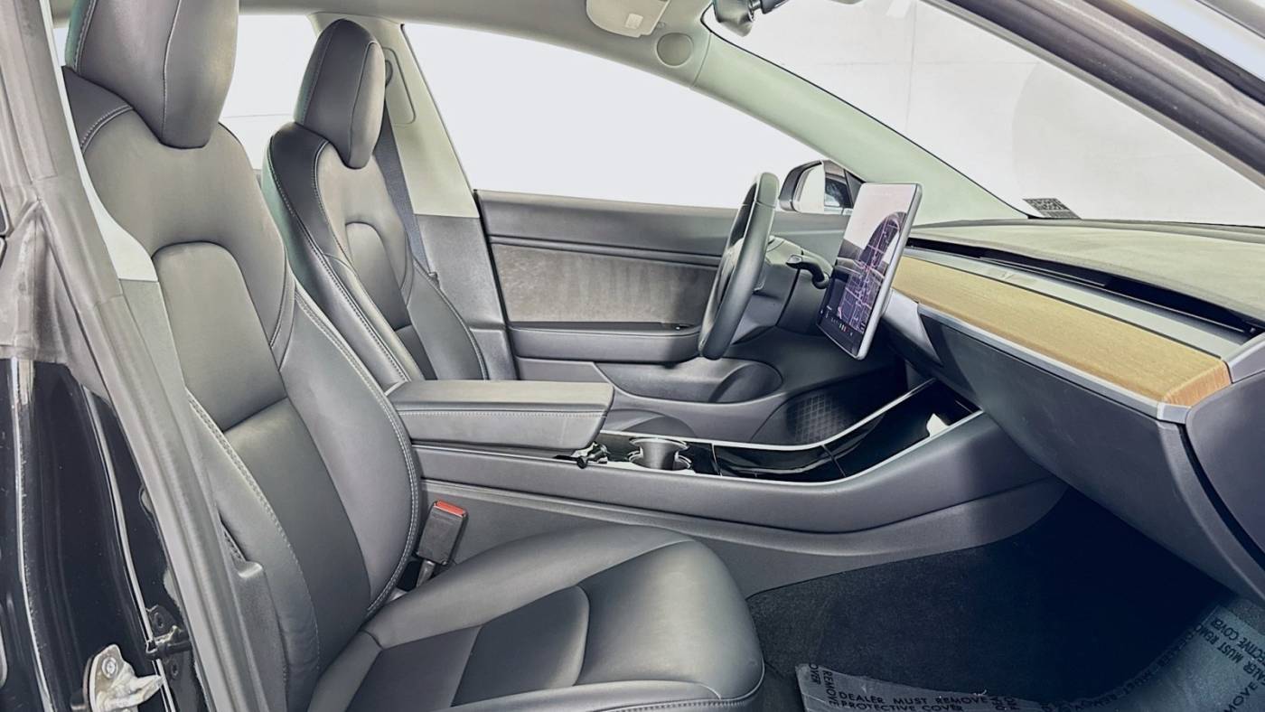 2018 Tesla Model 3 5YJ3E1EA2JF117927