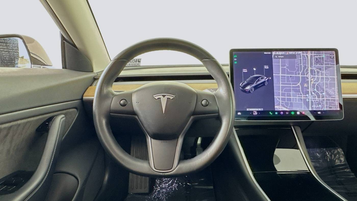 2018 Tesla Model 3 5YJ3E1EA2JF117927