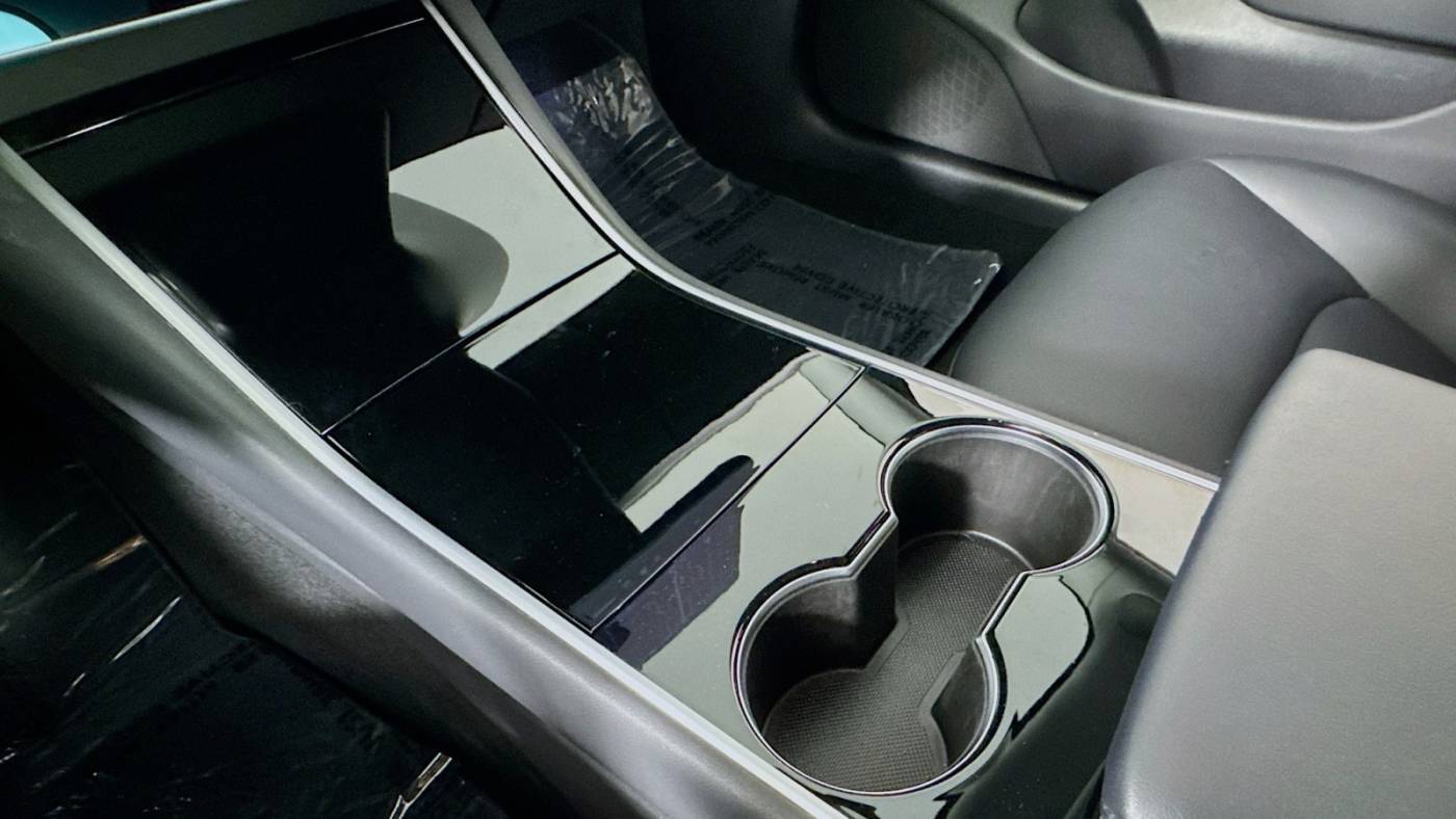 2018 Tesla Model 3 5YJ3E1EA2JF117927