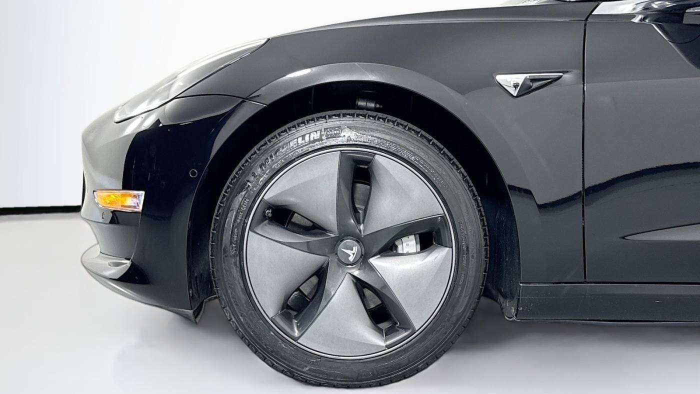 2018 Tesla Model 3 5YJ3E1EA2JF117927