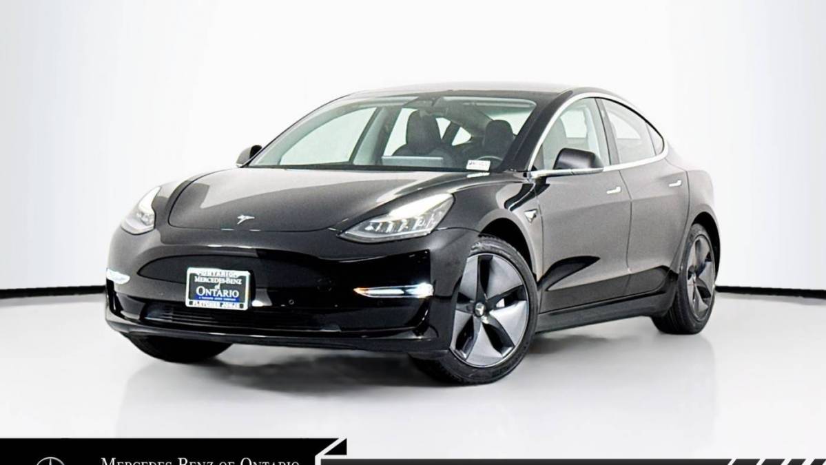 2018 Tesla Model 3 5YJ3E1EA2JF117927