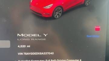 2025 Tesla Model Y 7SAYGDEDXSA337040