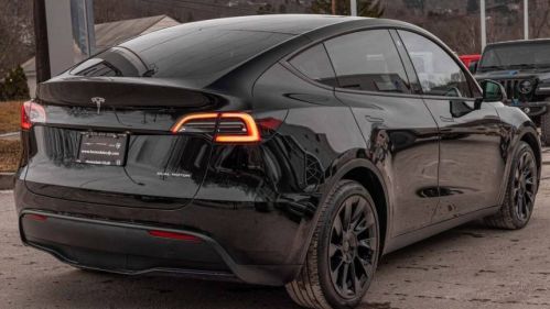 2021 Tesla Model Y 5YJYGDEE5MF129627