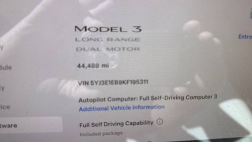 2019 Tesla Model 3 5YJ3E1EB9KF195311