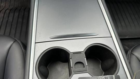 2021 Tesla Model 3 5YJ3E1EA1MF052122