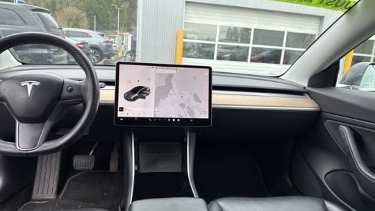 2018 Tesla Model 3 5YJ3E1EB0JF084824