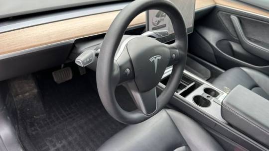 2021 Tesla Model 3 5YJ3E1EA1MF052122