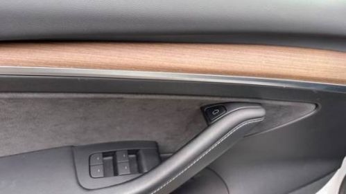 2021 Tesla Model 3 5YJ3E1EA1MF052122