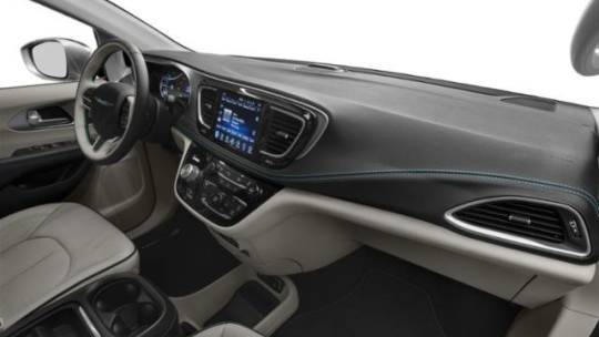 2020 Chrysler Pacifica 2C4RC1N72LR173619