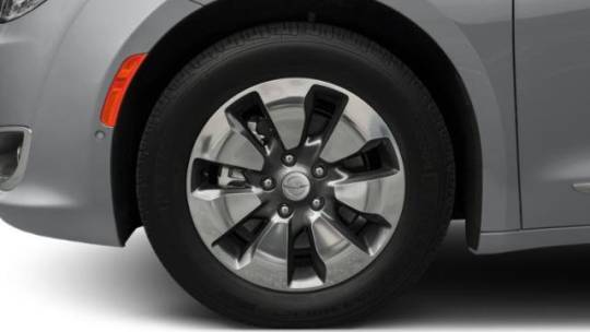 2020 Chrysler Pacifica 2C4RC1N72LR173619