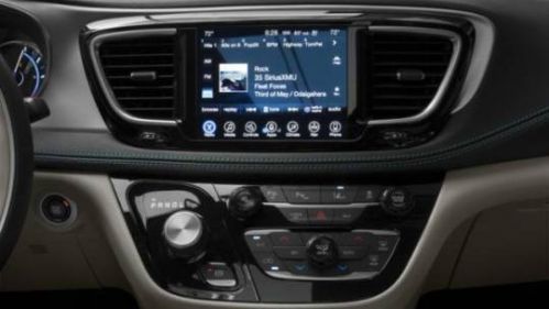 2020 Chrysler Pacifica 2C4RC1N72LR173619