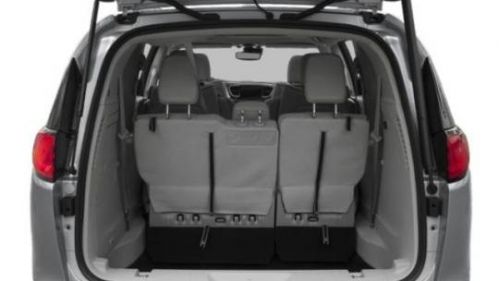2020 Chrysler Pacifica 2C4RC1N72LR173619