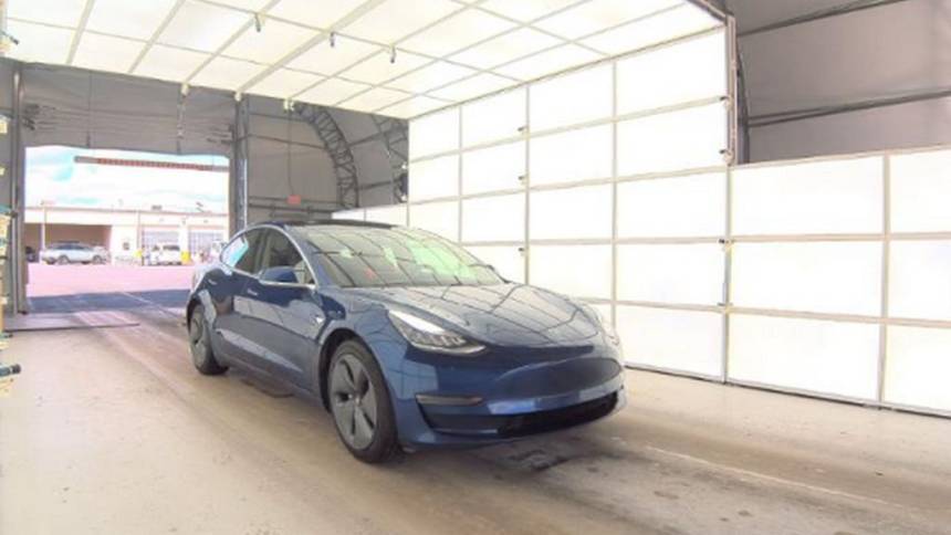 2020 Tesla Model 3 5YJ3E1EA3LF733851