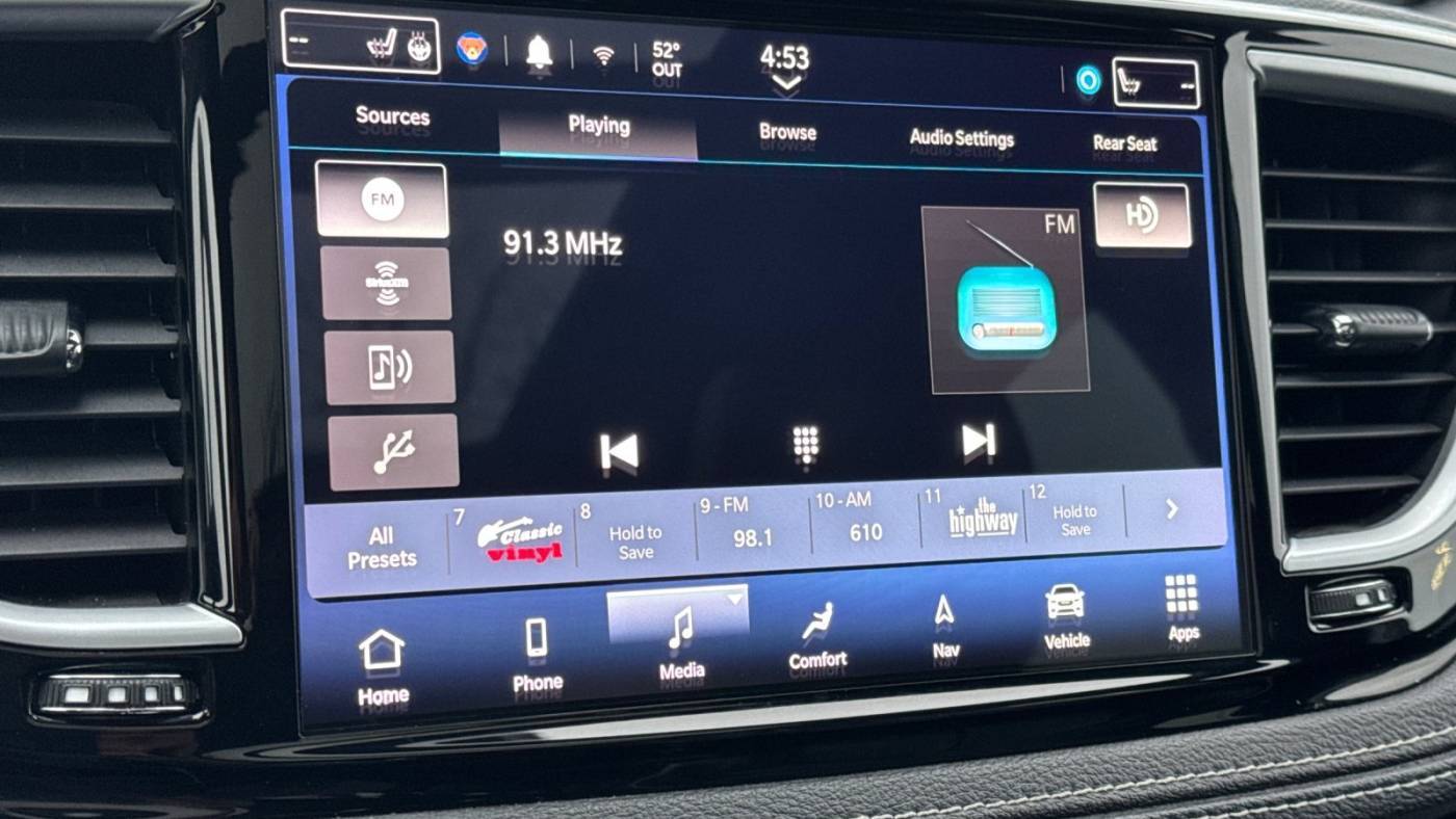 2022 Chrysler Pacifica 2C4RC1S74NR187299