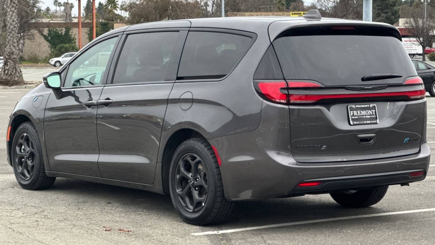 2022 Chrysler Pacifica 2C4RC1S74NR187299