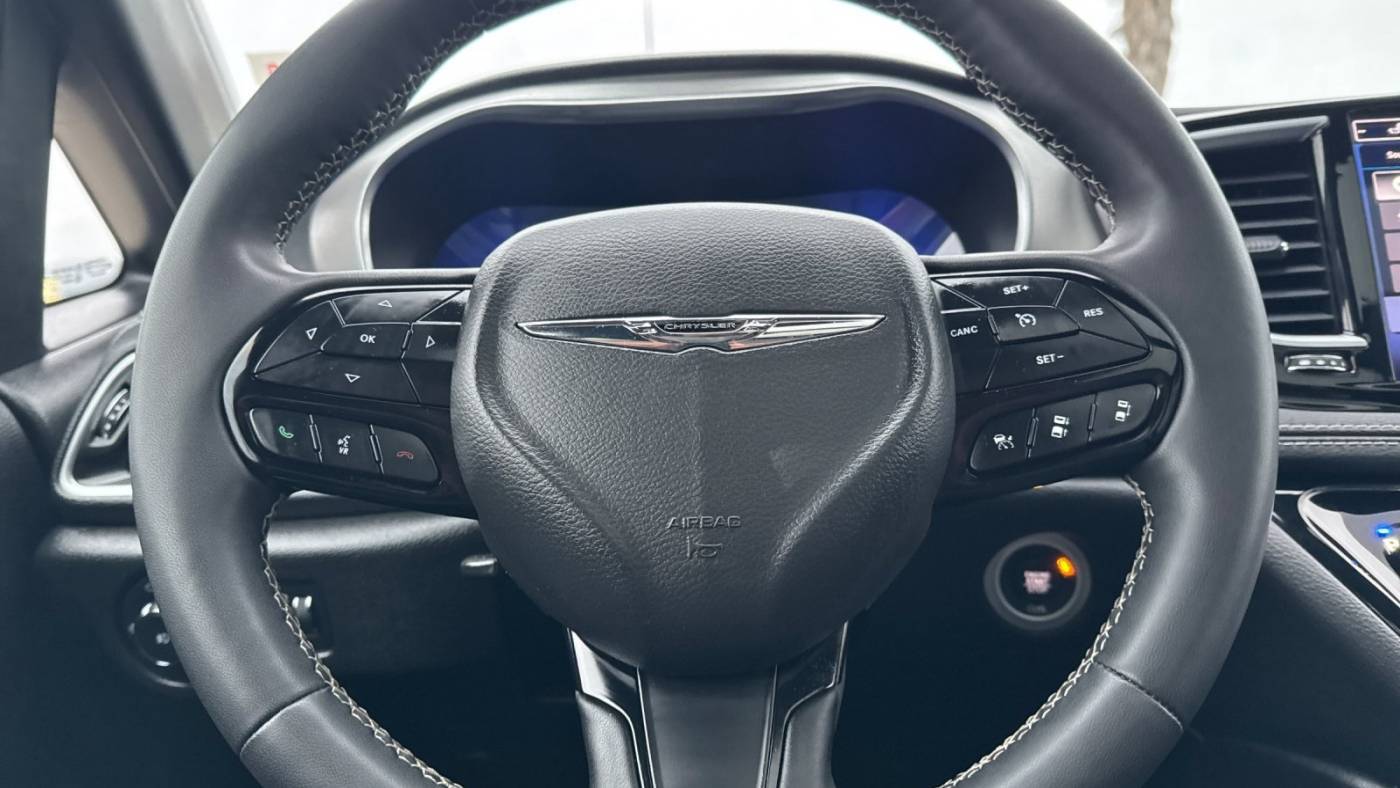 2022 Chrysler Pacifica 2C4RC1S74NR187299