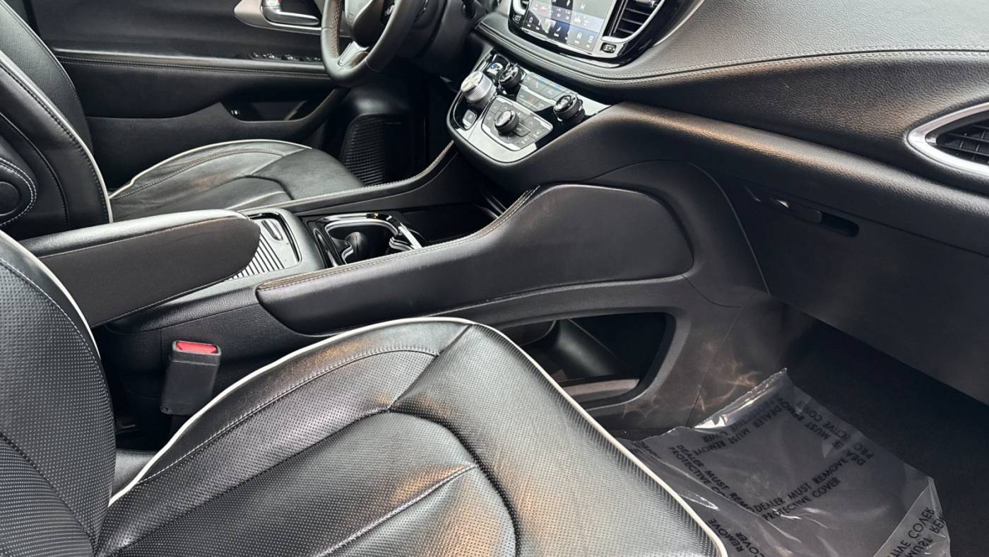 2022 Chrysler Pacifica 2C4RC1S74NR187299
