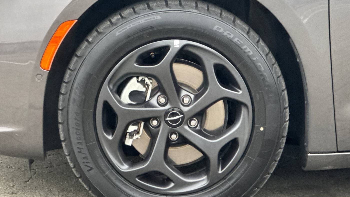 2022 Chrysler Pacifica 2C4RC1S74NR187299
