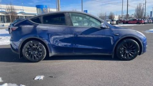 2021 Tesla Model Y 5YJYGDEE4MF073647