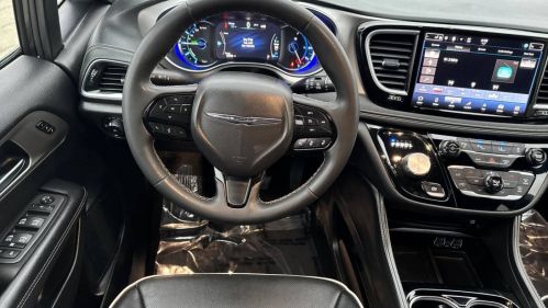 2022 Chrysler Pacifica 2C4RC1S74NR187299