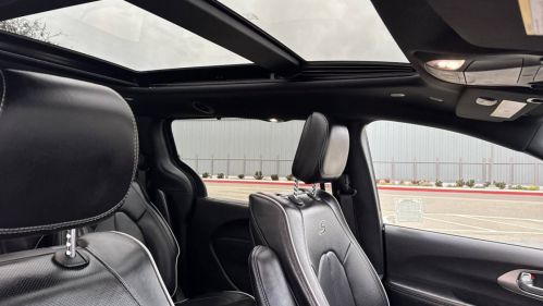 2022 Chrysler Pacifica 2C4RC1S74NR187299