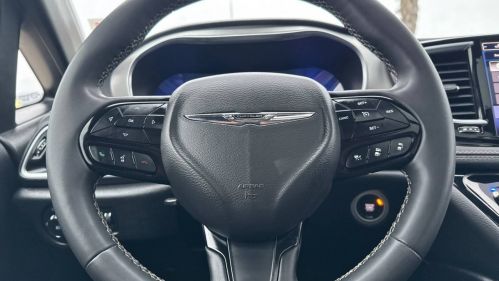 2022 Chrysler Pacifica 2C4RC1S74NR187299