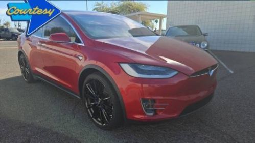 2018 Tesla Model X 5YJXCBE24JF088677