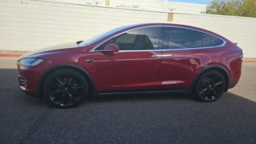 2018 Tesla Model X 5YJXCBE24JF088677