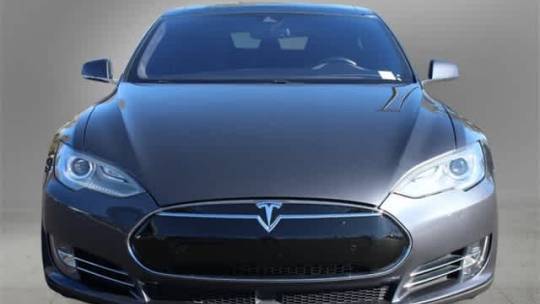 2014 Tesla Model S 5YJSA1H25EFP62704