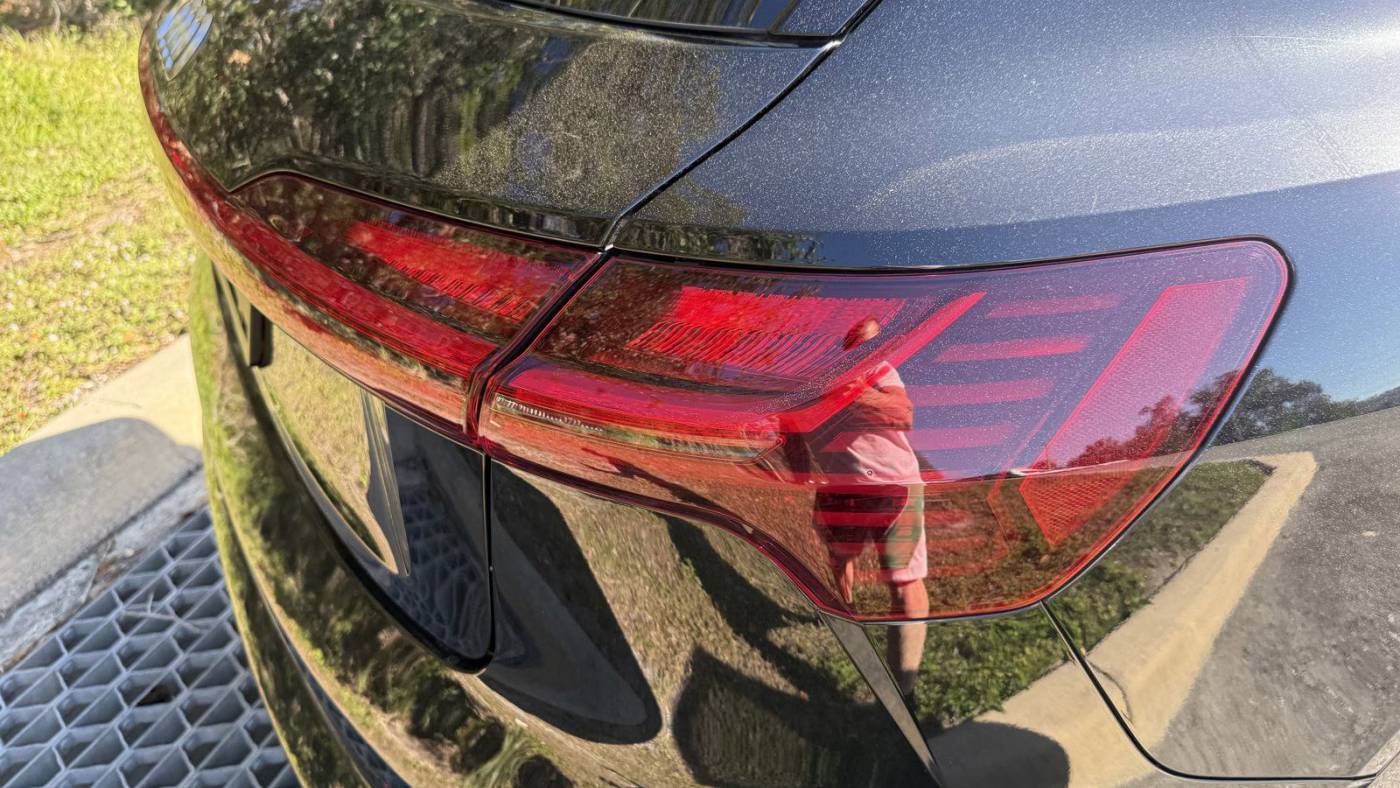 2019 Audi e-tron WA1VABGE9KB009376