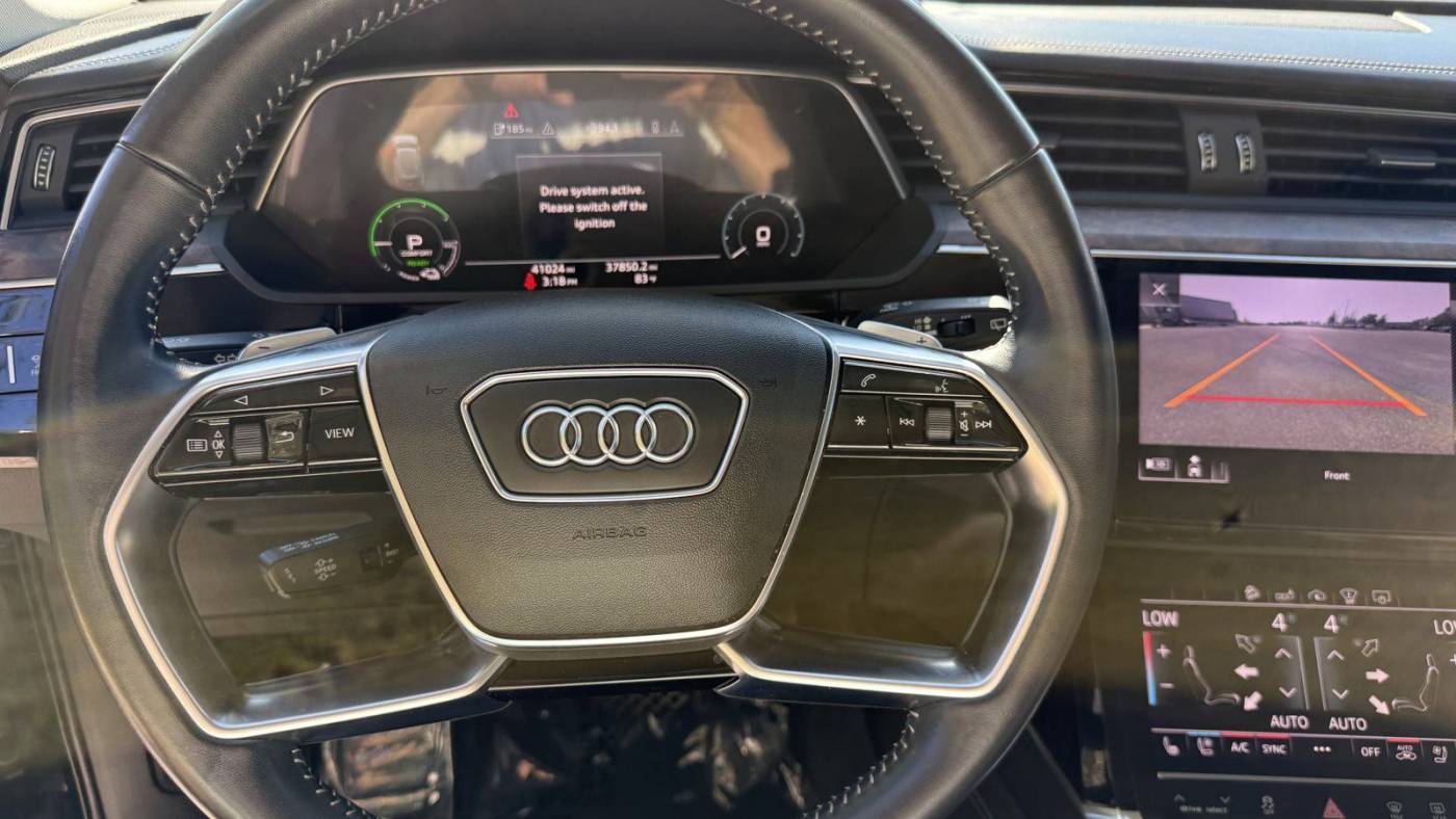 2019 Audi e-tron WA1VABGE9KB009376