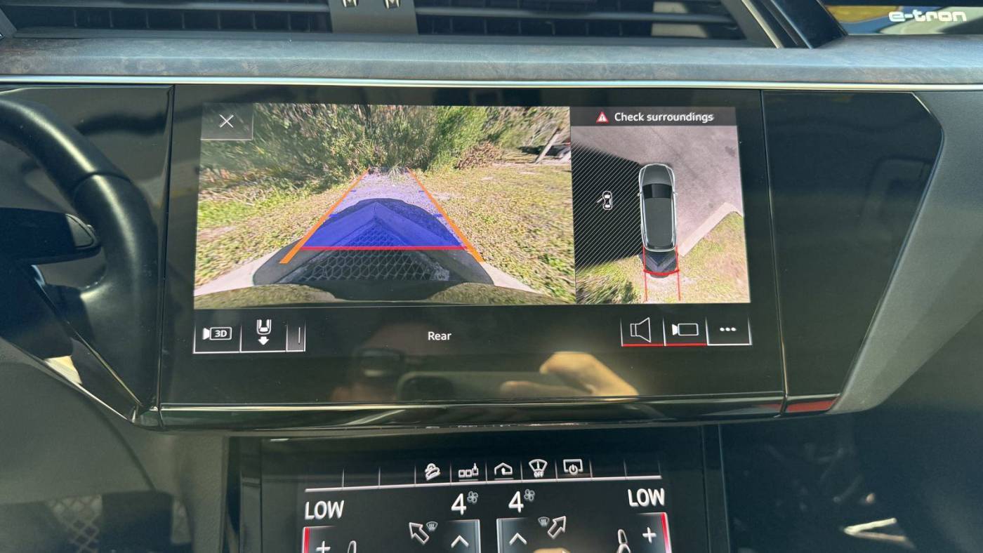 2019 Audi e-tron WA1VABGE9KB009376
