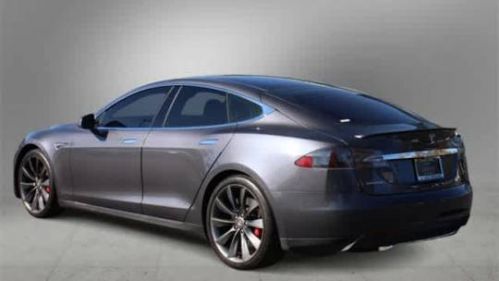 2014 Tesla Model S 5YJSA1H25EFP62704