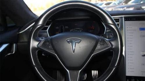 2014 Tesla Model S 5YJSA1H25EFP62704