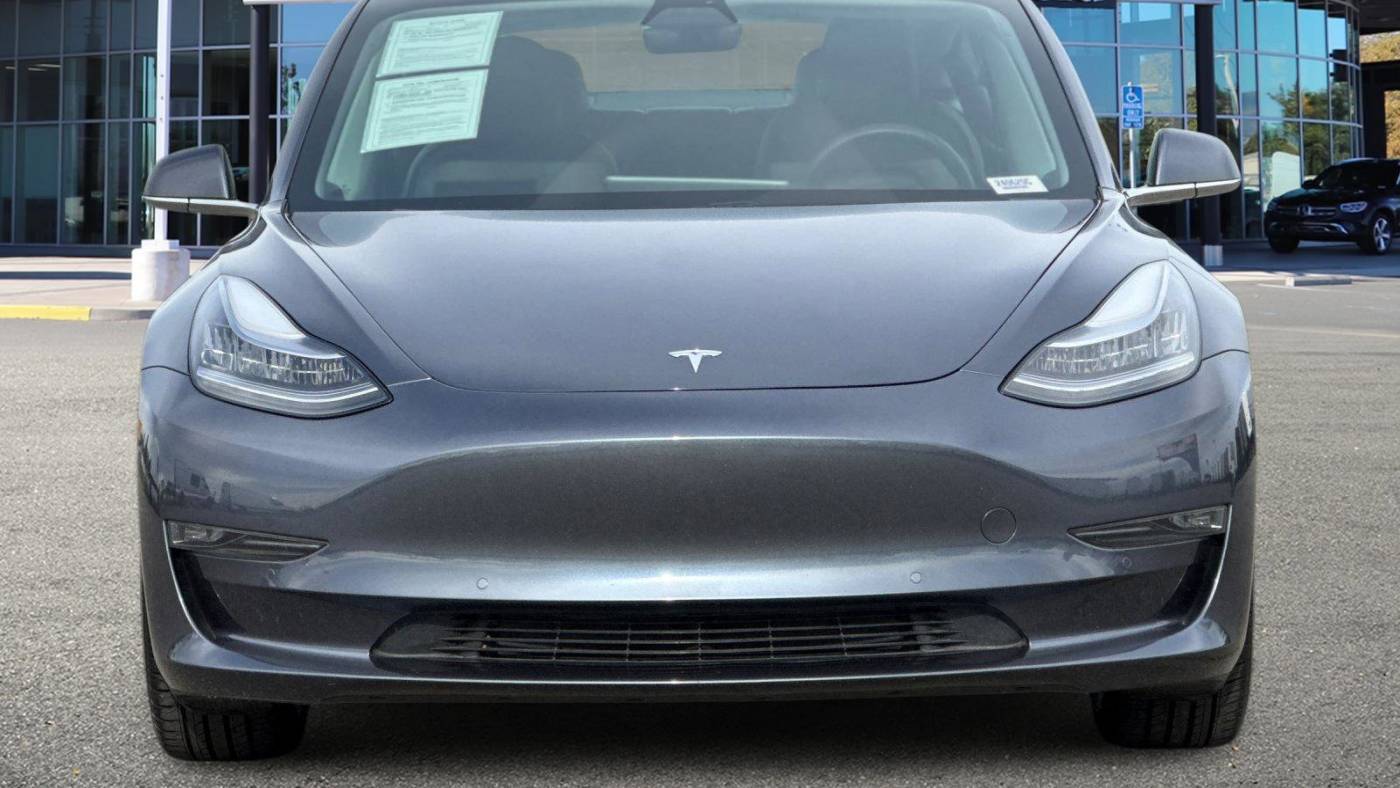 2020 Tesla Model 3 5YJ3E1EB5LF807084