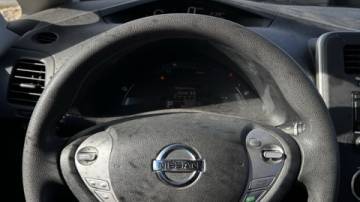 2016 Nissan LEAF 1N4AZ0CP1GC302172