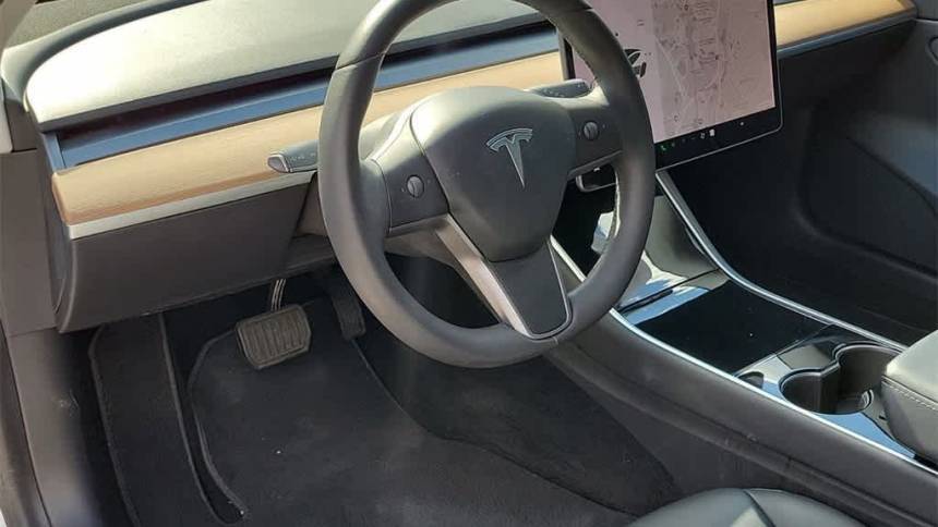 2020 Tesla Model 3 5YJ3E1EB2LF636763